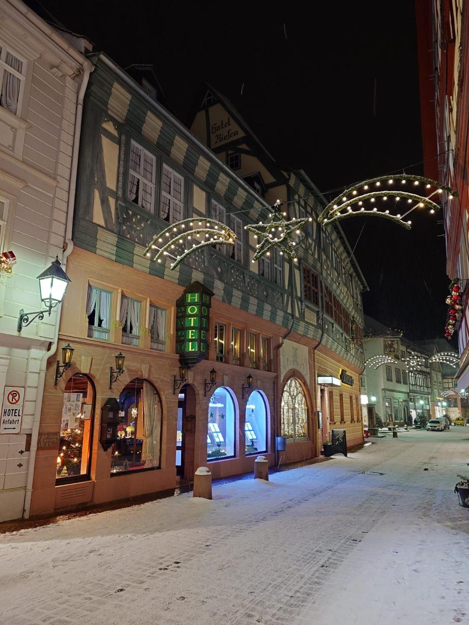 Hotel Zum Riesen - Aelteste Fuerstenherberge Deutschlands Miltenberg Esterno foto